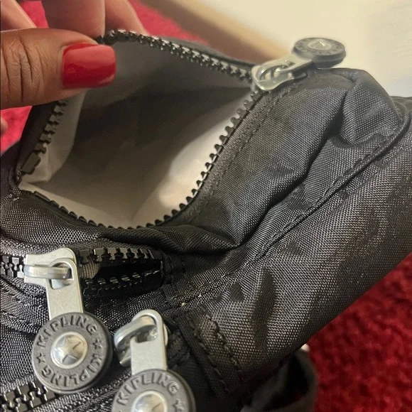 Kipling Black Convertible Crossbody/Fanny Pack - Picture 12 of 15